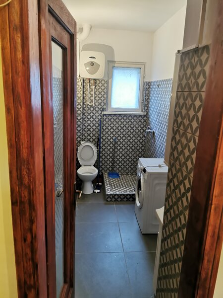 Floreasca inchiriez apartament cu doua camere, in zona Bartok Bella